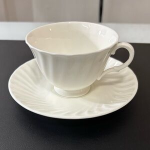 Royal Doulton CASCADE Footed 1 Cup + Saucer Set, White, H5073, Made In England